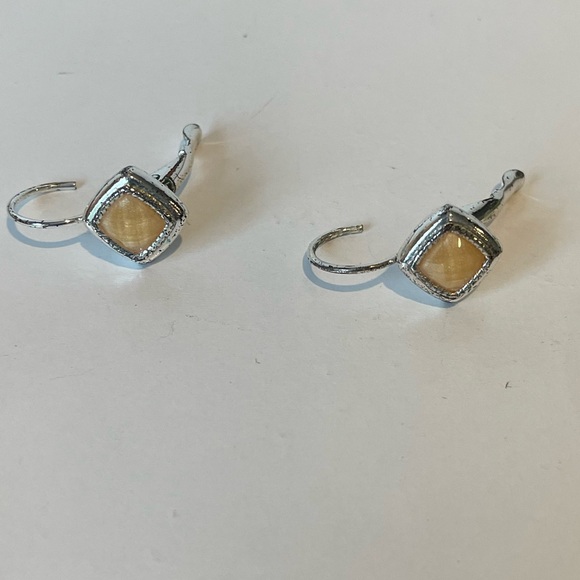 Amber Jewelry Set! Necklace and Eaarings - Picture 3 of 8